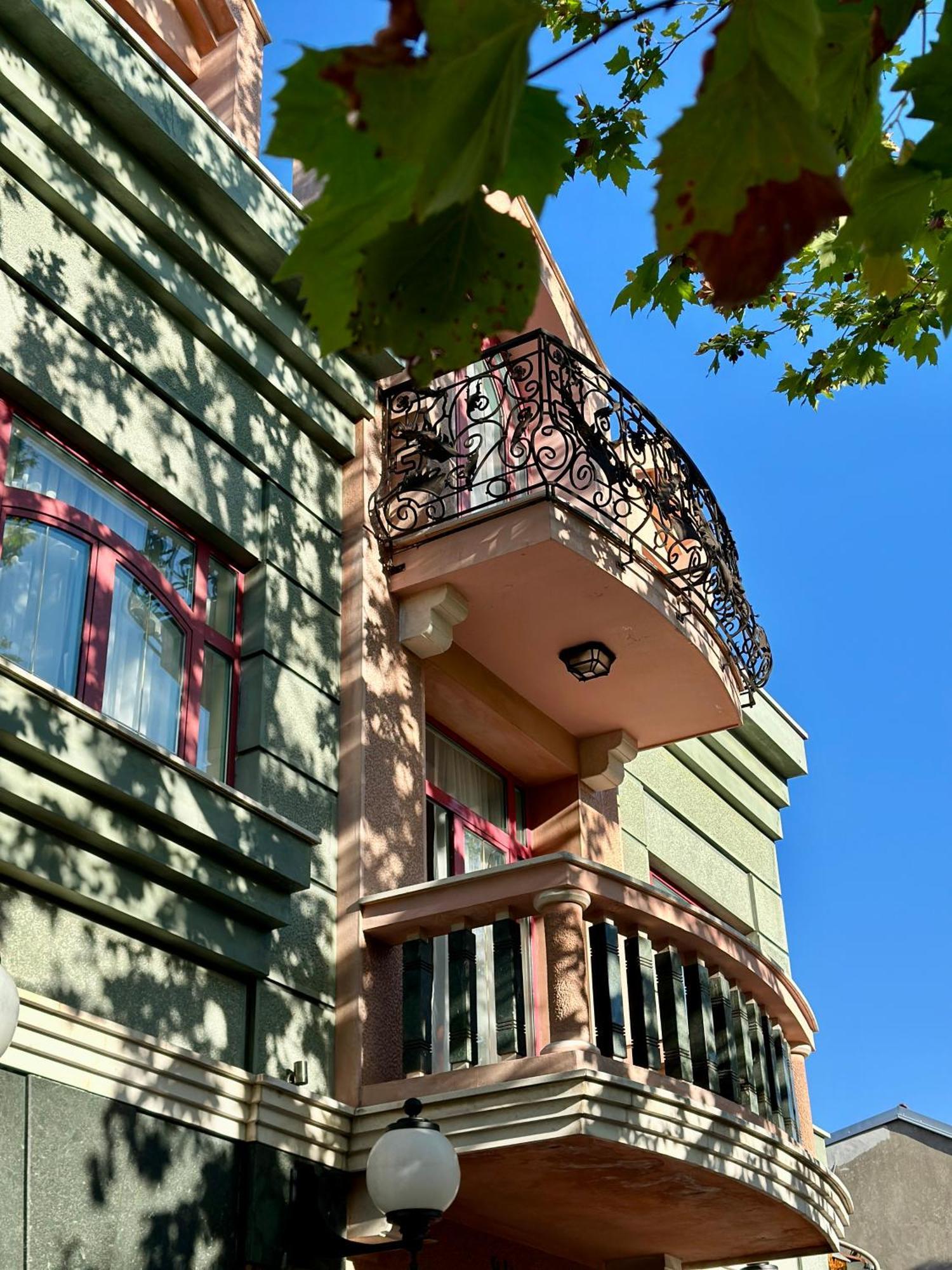 Central 25 Подгориця Екстер'єр фото